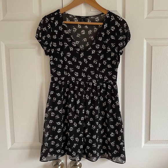 Forever 21 Dresses & Skirts - Forever 21 Dress